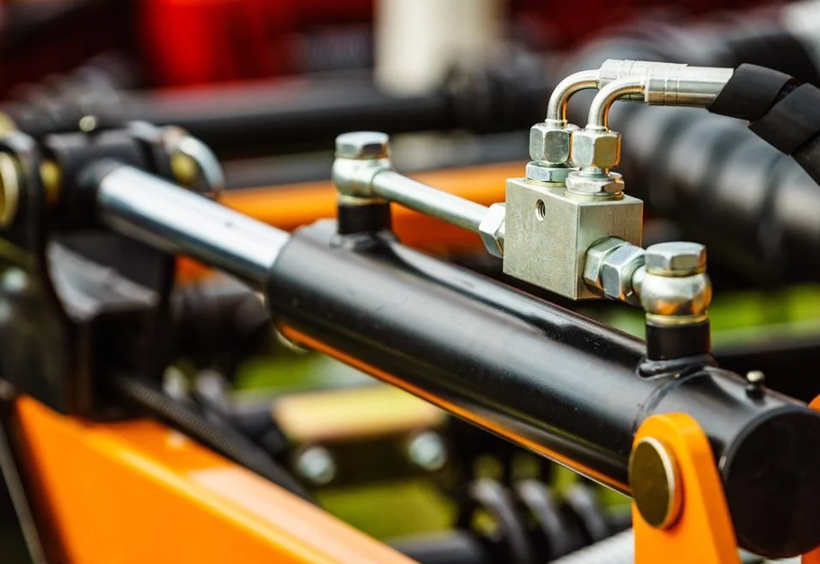 HYDRAULICS SYSTEMS AND INDUSTRIAL PUMPS/PARTS